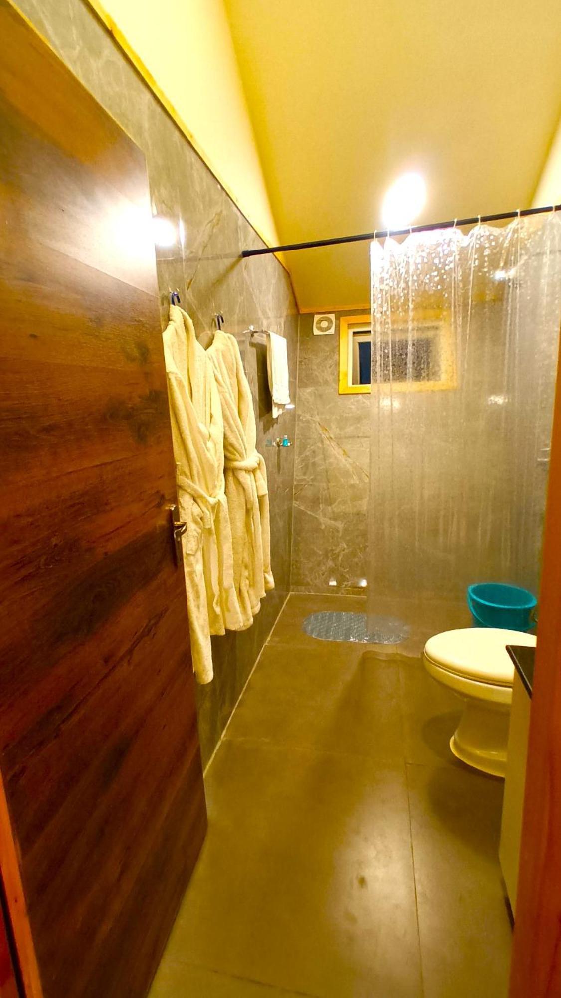 Chan Beach Resort Bahur Extérieur photo